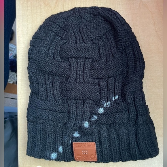 Wireless Headphone Beanie - Picture 1 of 7